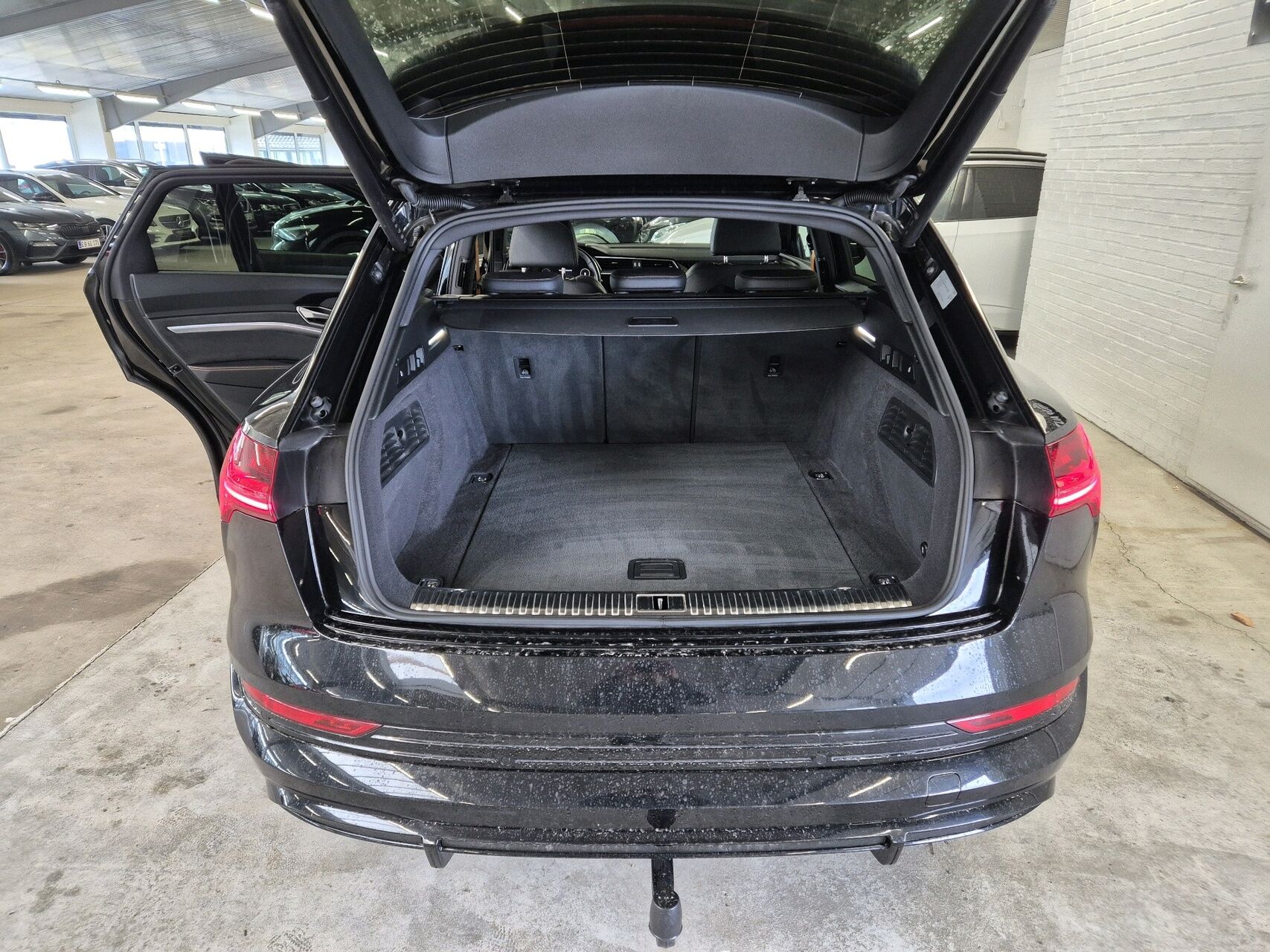 Billede af Audi E-tron 55 S Line Quattro 408HK 5d Aut.