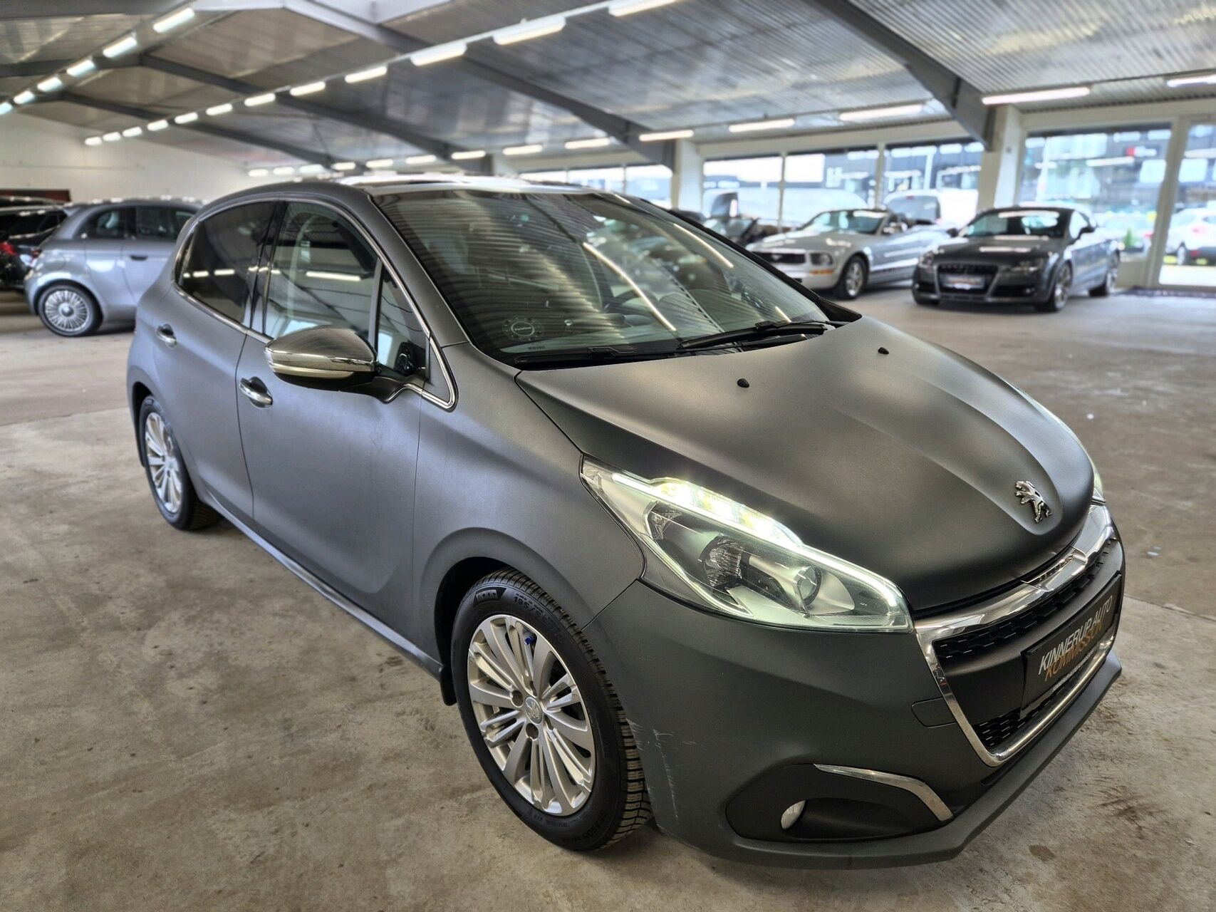 Billede af Peugeot 208 1,6 BlueHDi Allure Sky 100HK 5d