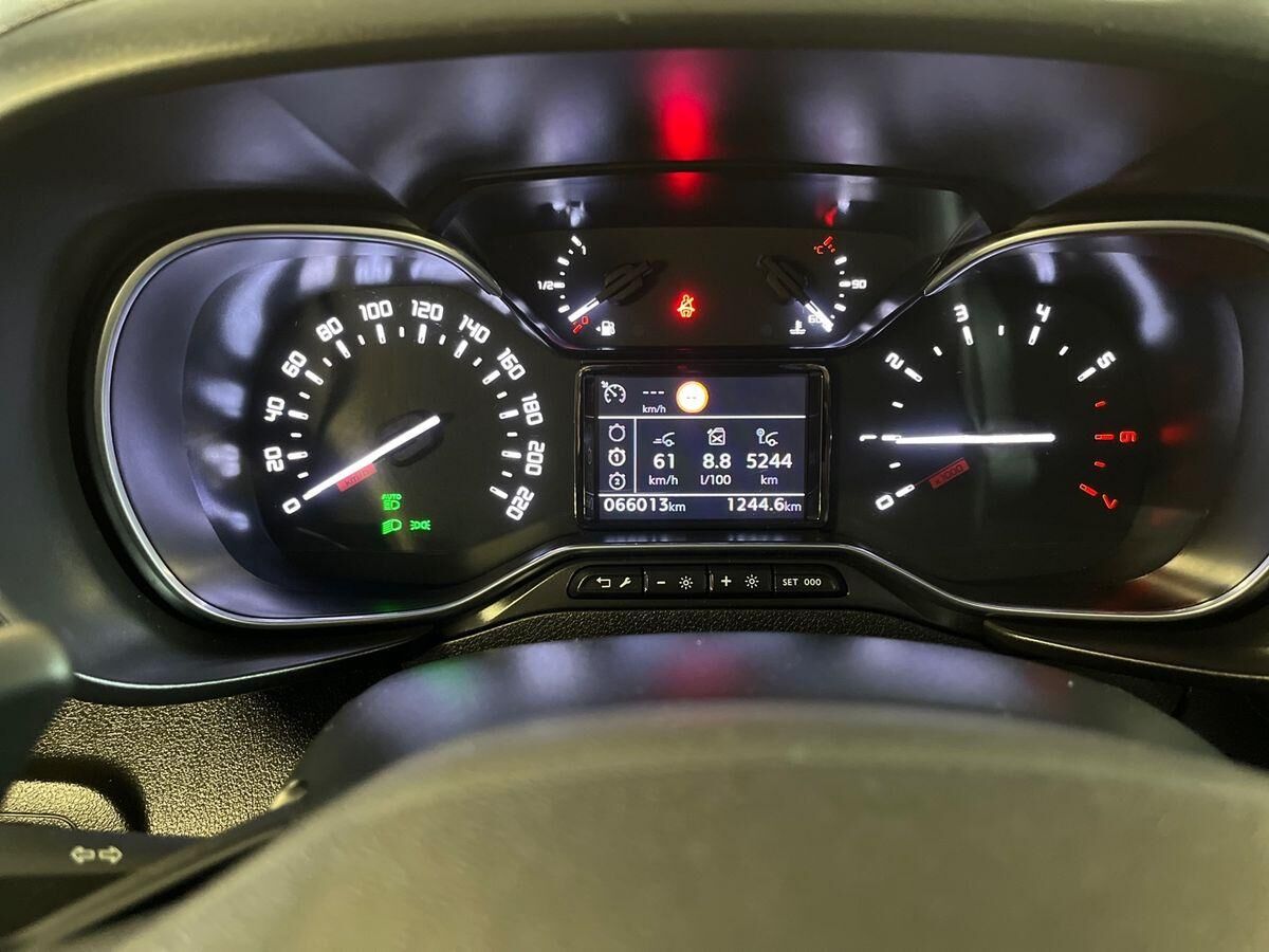 Billede af Toyota Proace City Verso Long 1,2 Family To Skydedør, Bagklap 130HK 6g Aut.