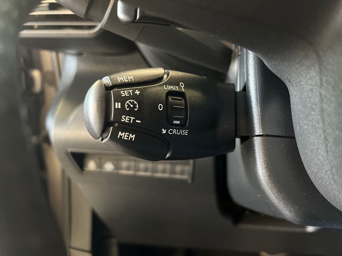 Billede af Toyota Proace City Verso Long 1,2 Family To Skydedør, Bagklap 130HK 6g Aut.