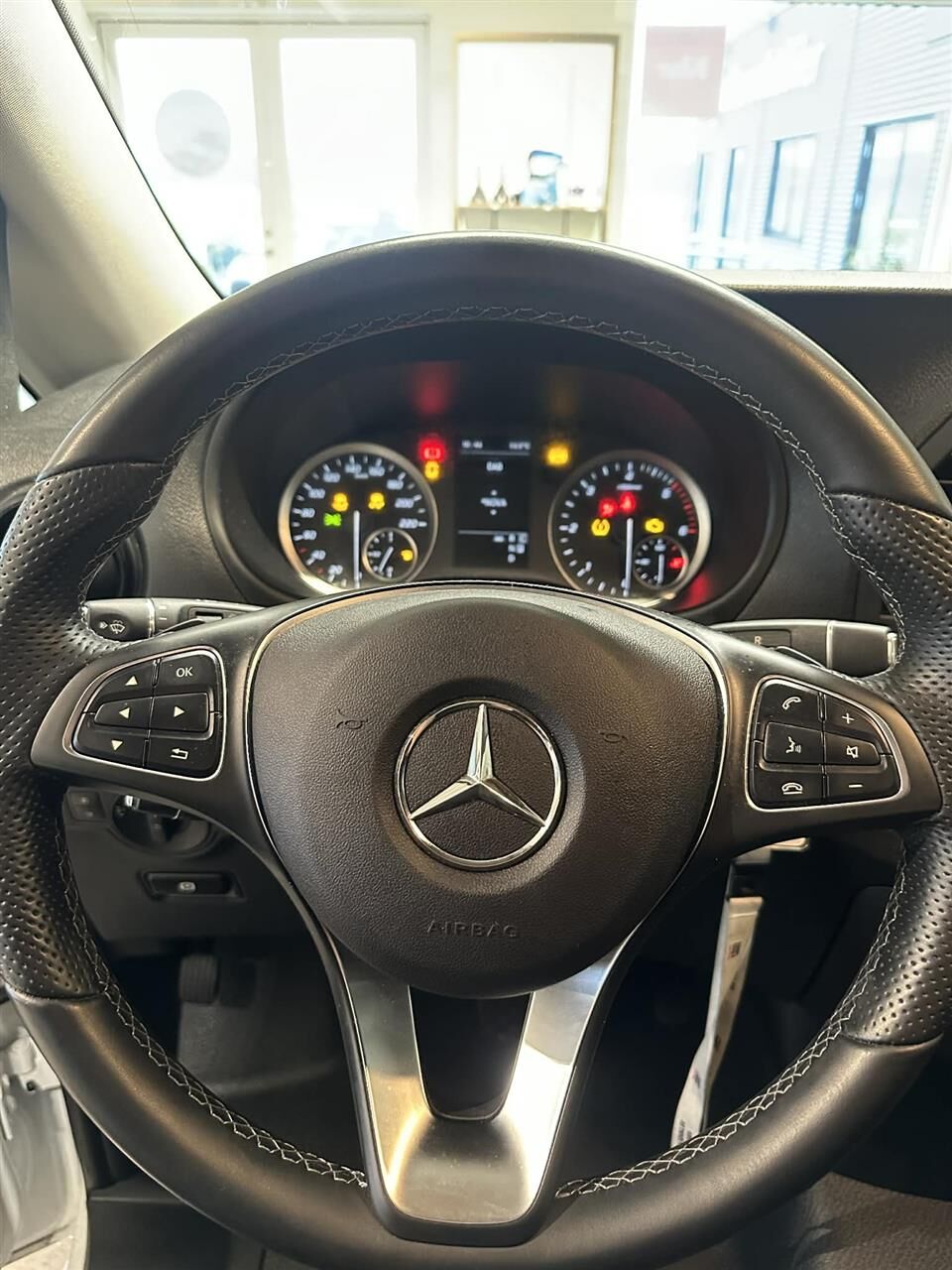 Billede af Mercedes-Benz Vito 114 A2 2,0 CDI Tourer Pro 9G-Tronic 136HK 9g Aut.