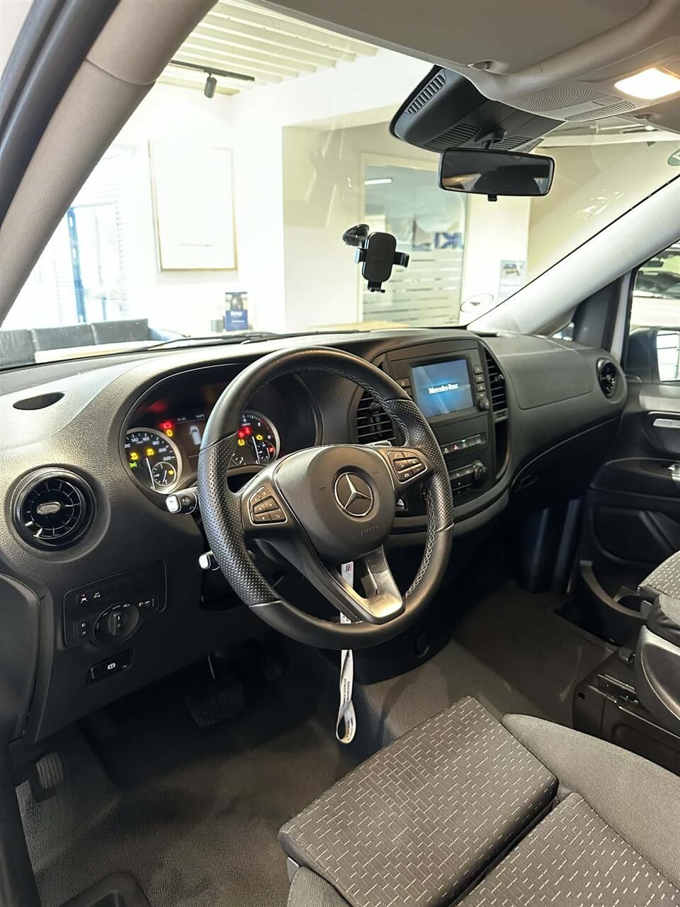 Billede af Mercedes-Benz Vito 114 A2 2,0 CDI Tourer Pro 9G-Tronic 136HK 9g Aut.