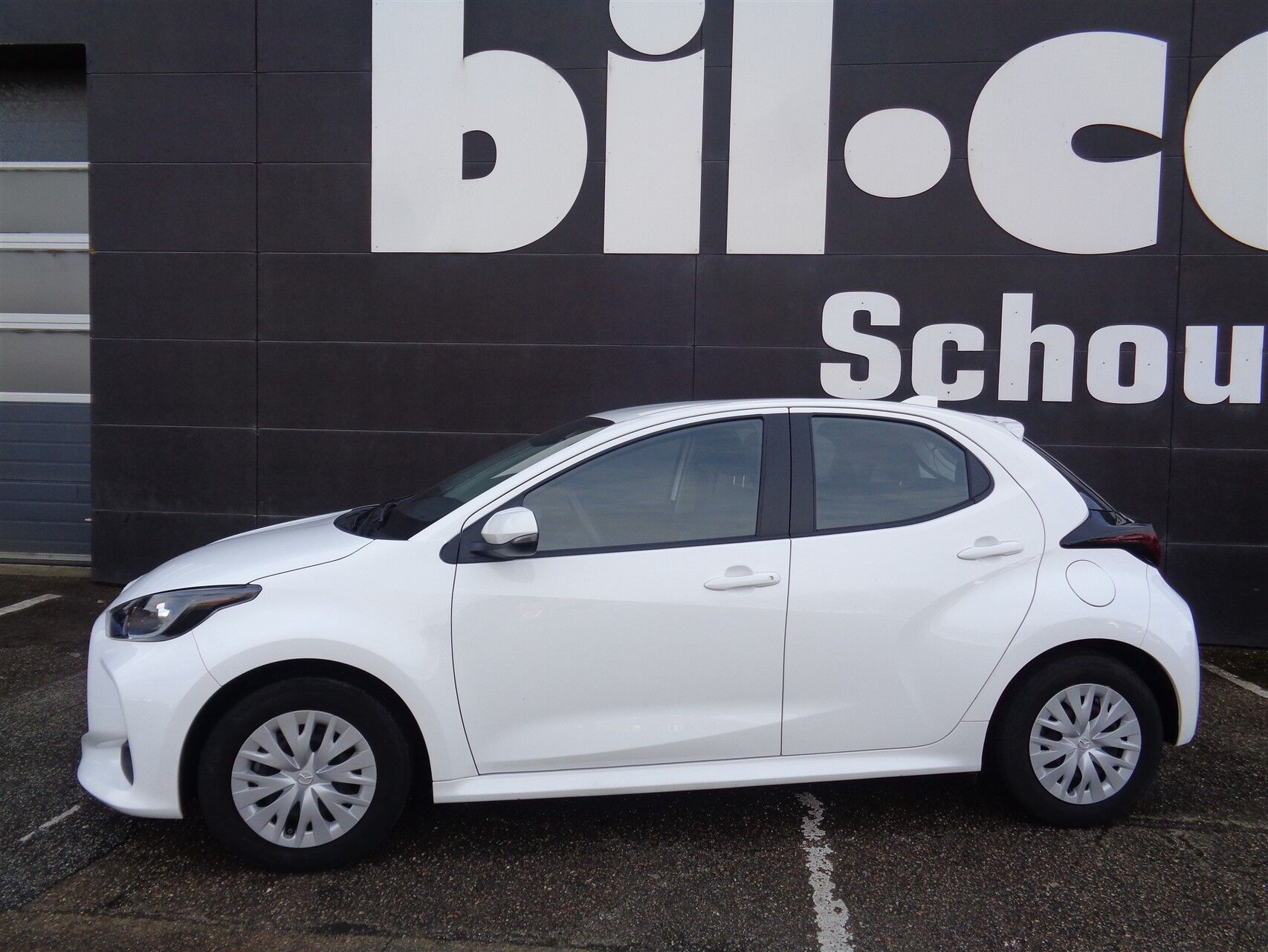 Billede af Mazda 2 1,5 VVT-I  Hybrid Pure CVT 116HK 5d Trinl. Gear