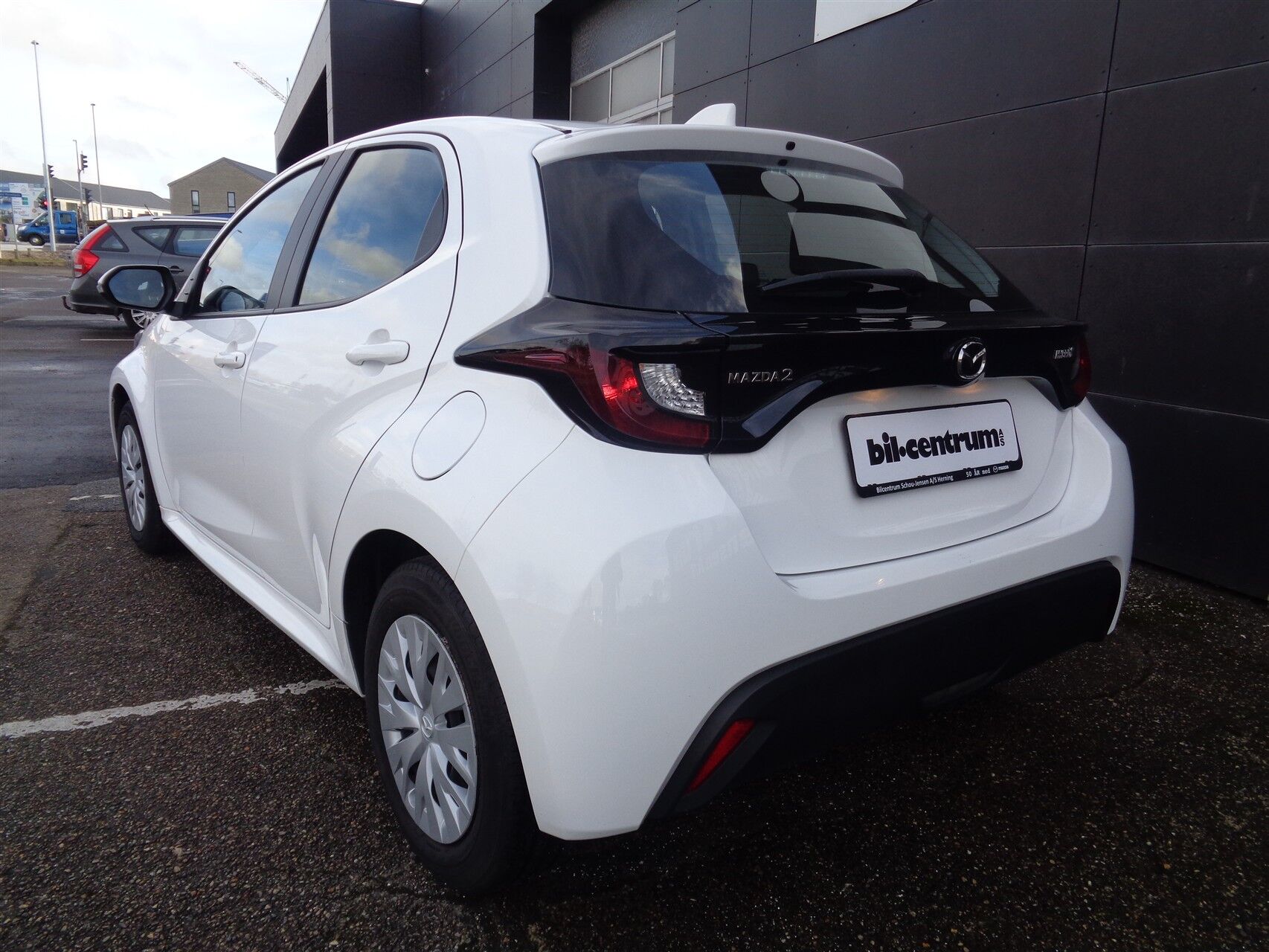 Billede af Mazda 2 1,5 VVT-I  Hybrid Pure CVT 116HK 5d Trinl. Gear