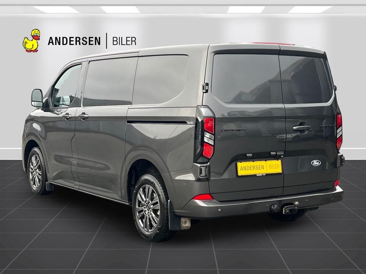 Billede af Ford Transit Custom 320 L1H1 2,0 EcoBlue Limited 170HK Van 8g Aut.