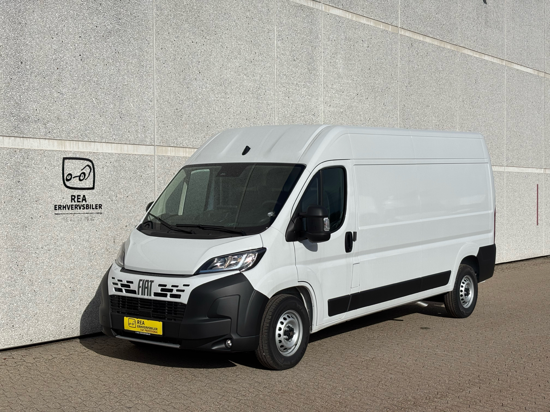 Billede af Fiat Ducato 35M L3H2 2,2 Multijet Pro 180HK Van 8g Aut.