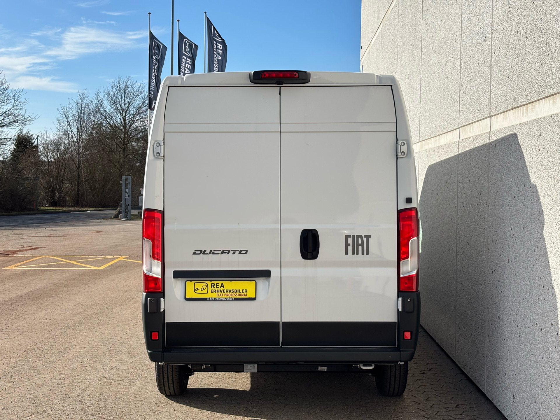 Billede af Fiat Ducato 35M L3H2 2,2 Multijet Pro 180HK Van 8g Aut.