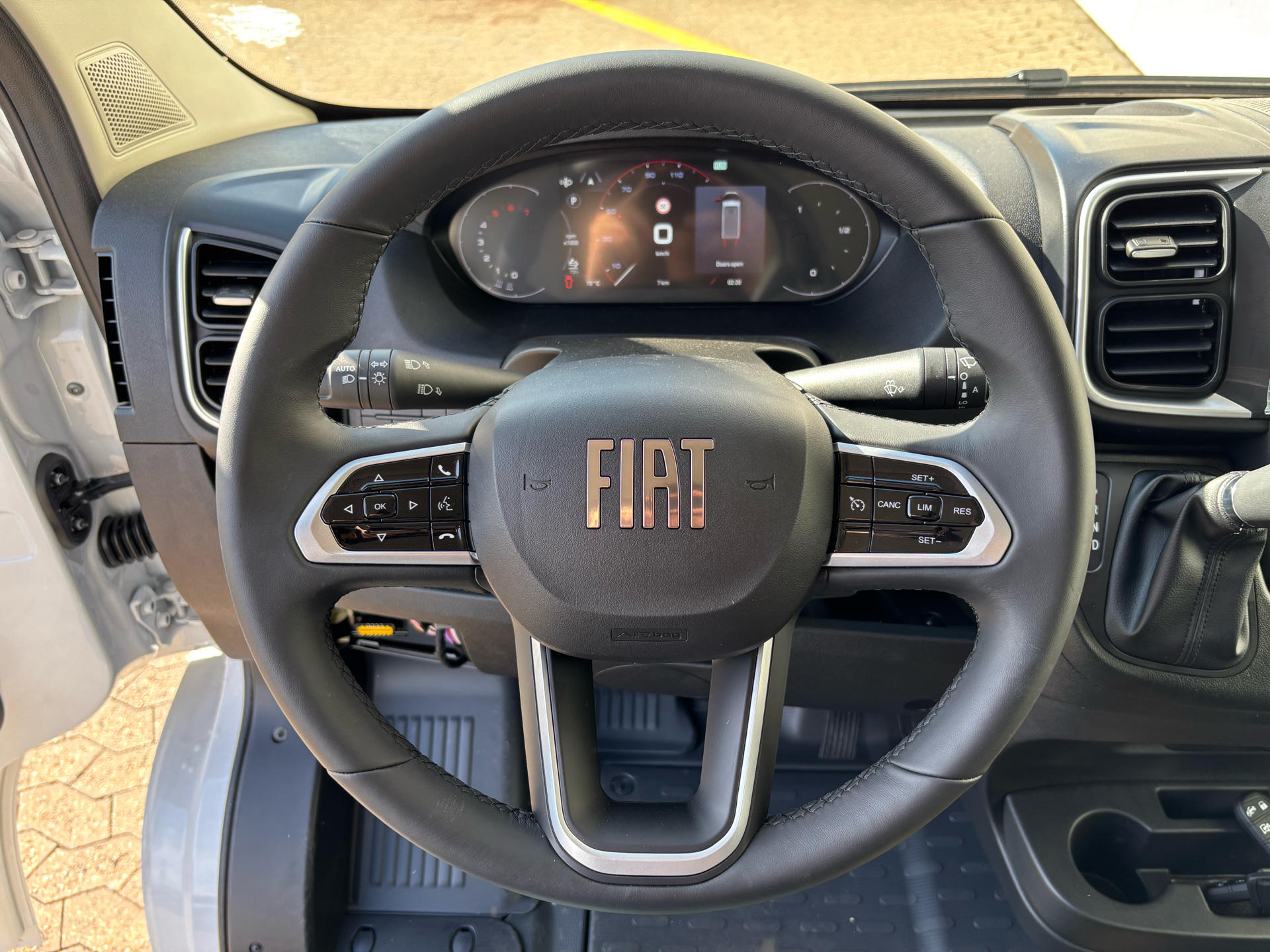 Billede af Fiat Ducato 35M L3H2 2,2 Multijet Pro 180HK Van 8g Aut.