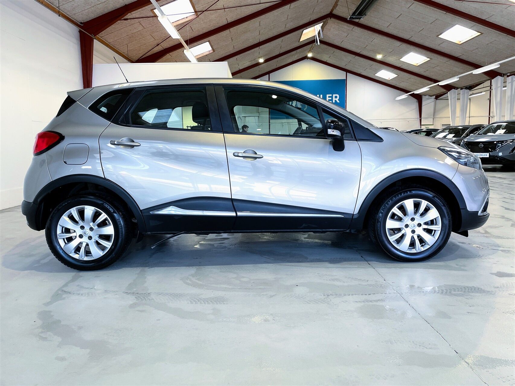 Billede af Renault Captur 1,2 TCE Expression EDC 120HK 5d 6g Aut.