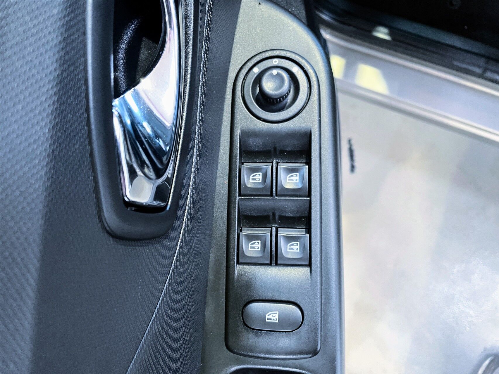 Billede af Renault Captur 1,2 TCE Expression EDC 120HK 5d 6g Aut.