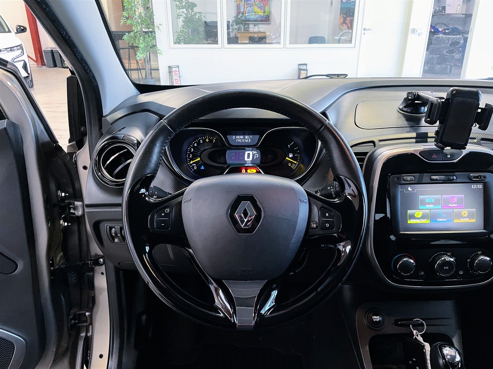 Billede af Renault Captur 1,2 TCE Expression EDC 120HK 5d 6g Aut.