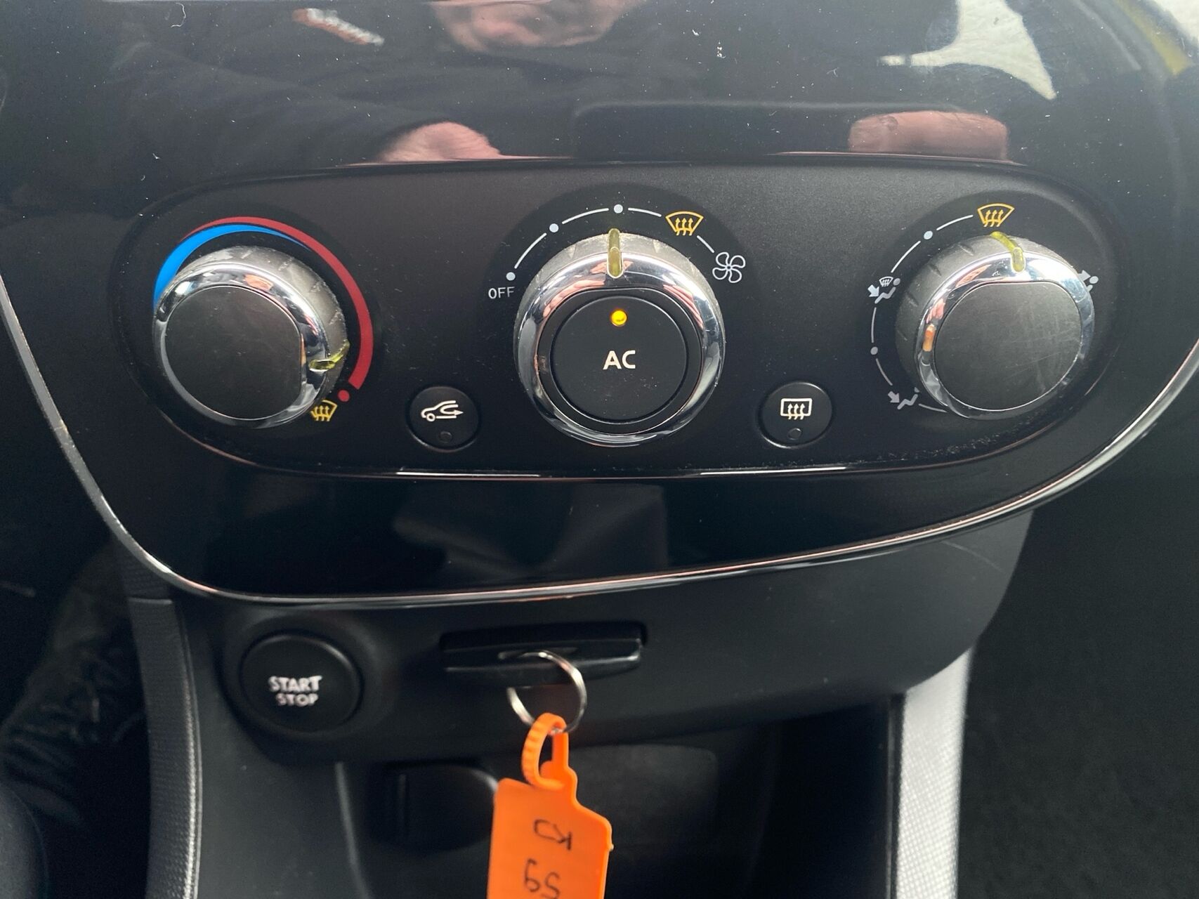 Billede af Renault Clio 0,9 TCE Expression 90HK 5d