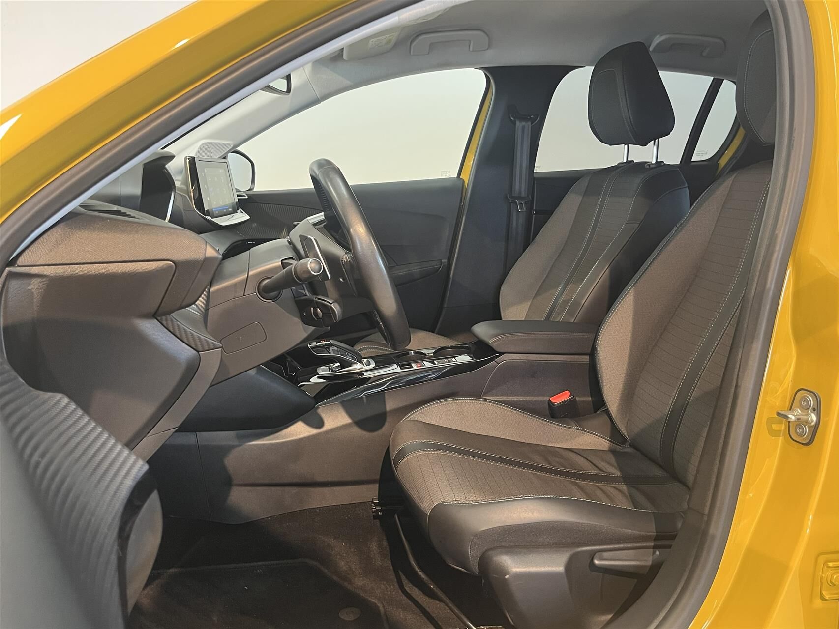 Billede af Peugeot 208 1,2 PureTech Allure Grand EAT8 100HK 5d 8g Aut.