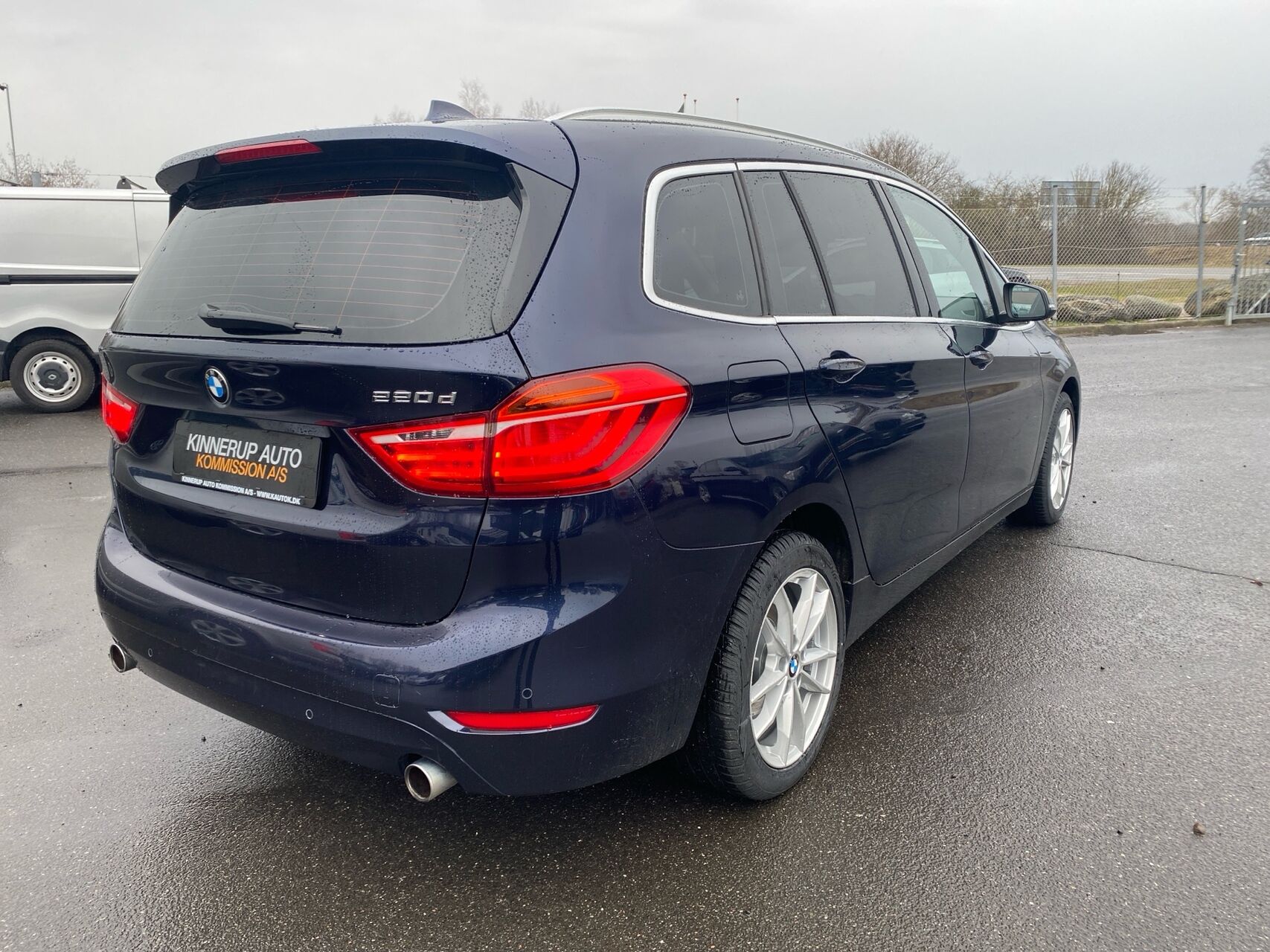 Billede af BMW 220d Active Tourer 2,0 D Advantage Steptronic 190HK 8g Aut.