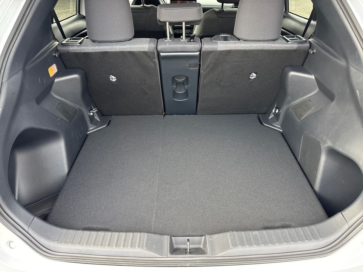 Billede af Toyota Yaris Cross 1,5 Hybrid Style Comfort 116HK 5d Trinl. Gear