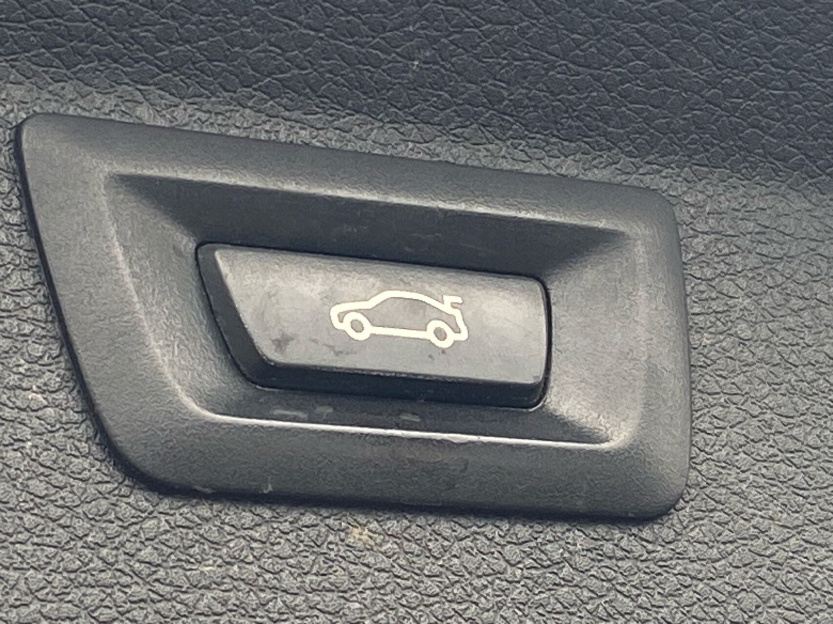 Billede af BMW 220d Active Tourer 2,0 D Advantage Steptronic 190HK 8g Aut.