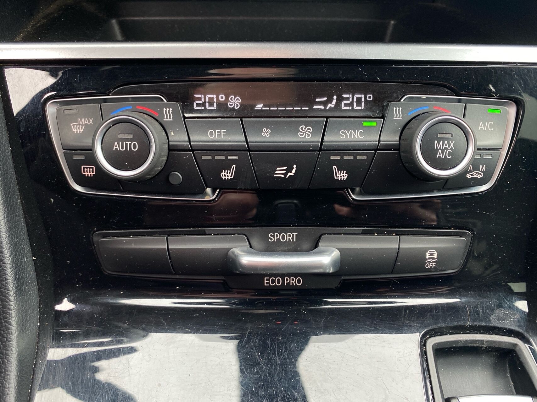 Billede af BMW 220d Active Tourer 2,0 D Advantage Steptronic 190HK 8g Aut.