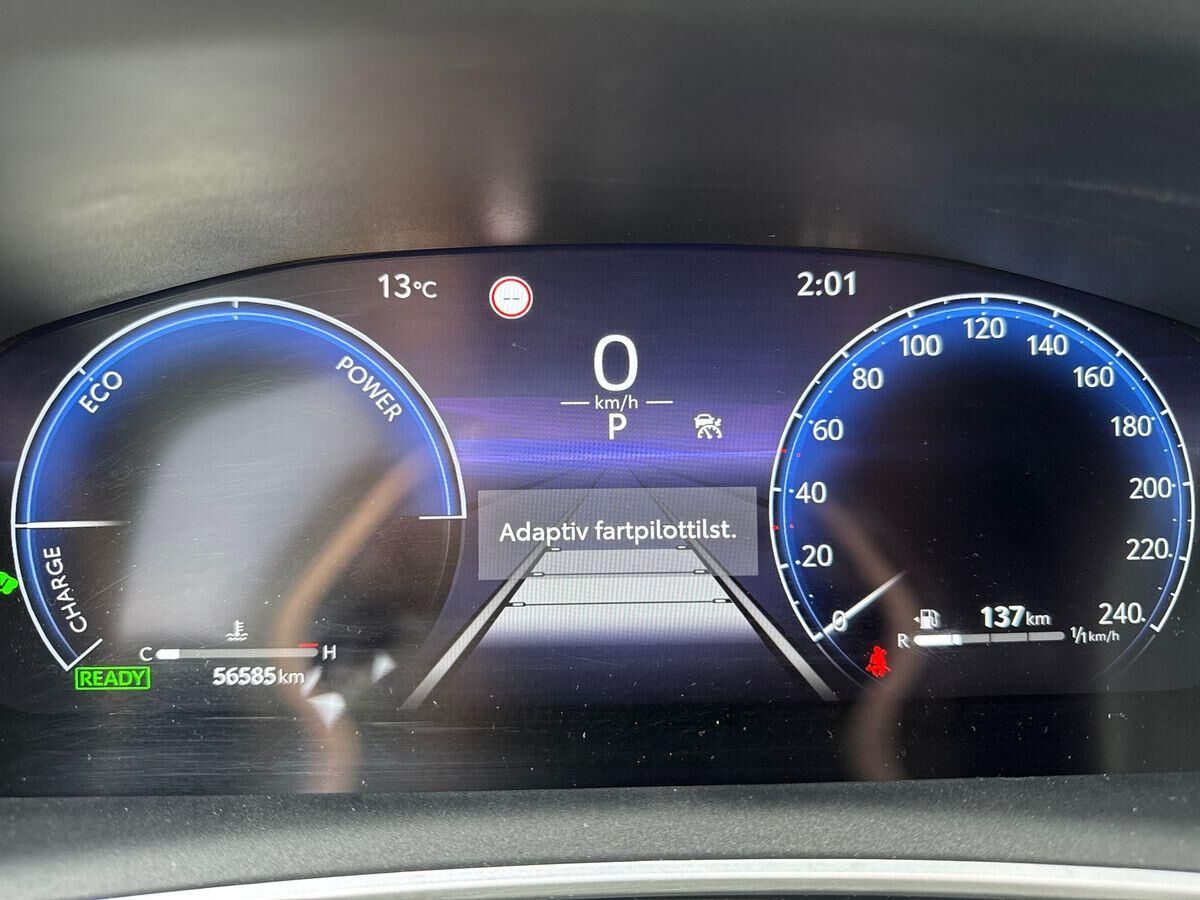 Billede af Toyota Corolla Cross 1,8 Hybrid Style 140HK 5d Aut.