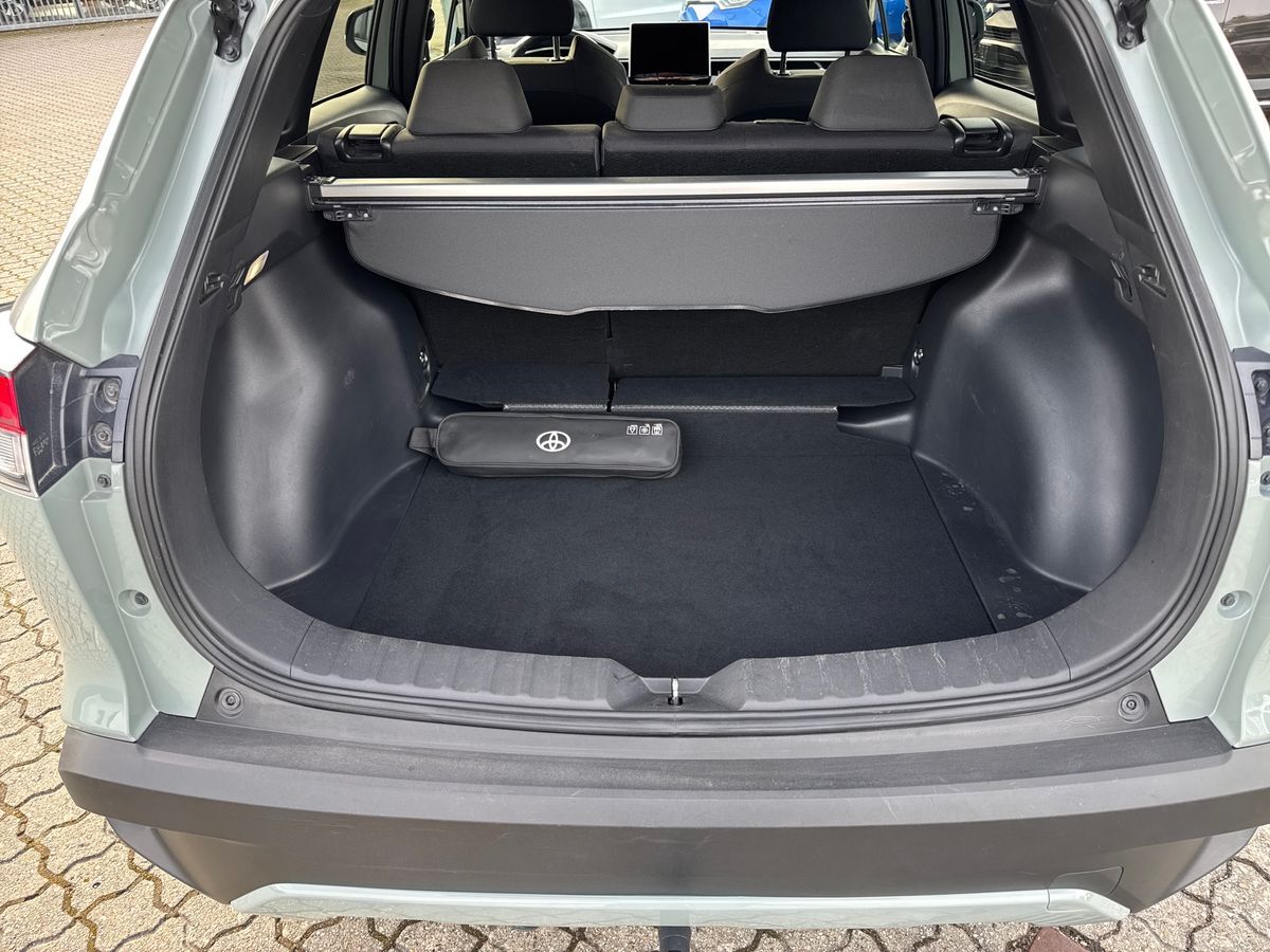 Billede af Toyota Corolla Cross 1,8 Hybrid Style 140HK 5d Aut.