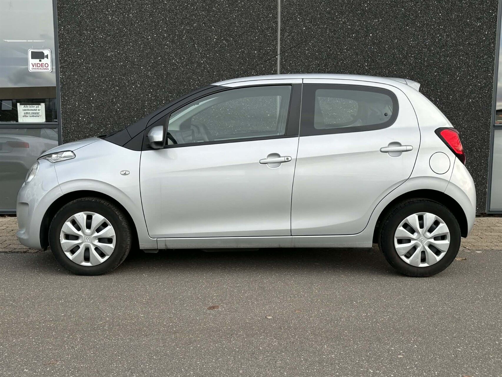 Billede af Citroën C1 1,0 VTi Sportline 72HK 5d