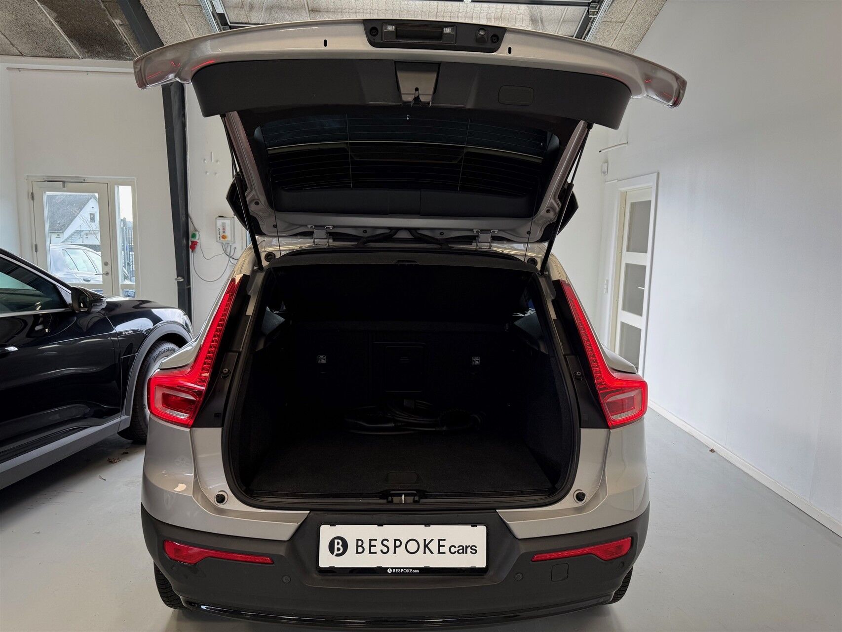 Billede af Volvo XC40 P6 Recharge Core 231HK 5d Aut.