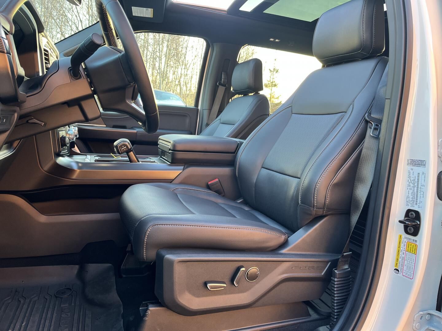 Billede af Ford F 150 5,0 Lariat 4x4 405HK Pick-Up 10g Aut.