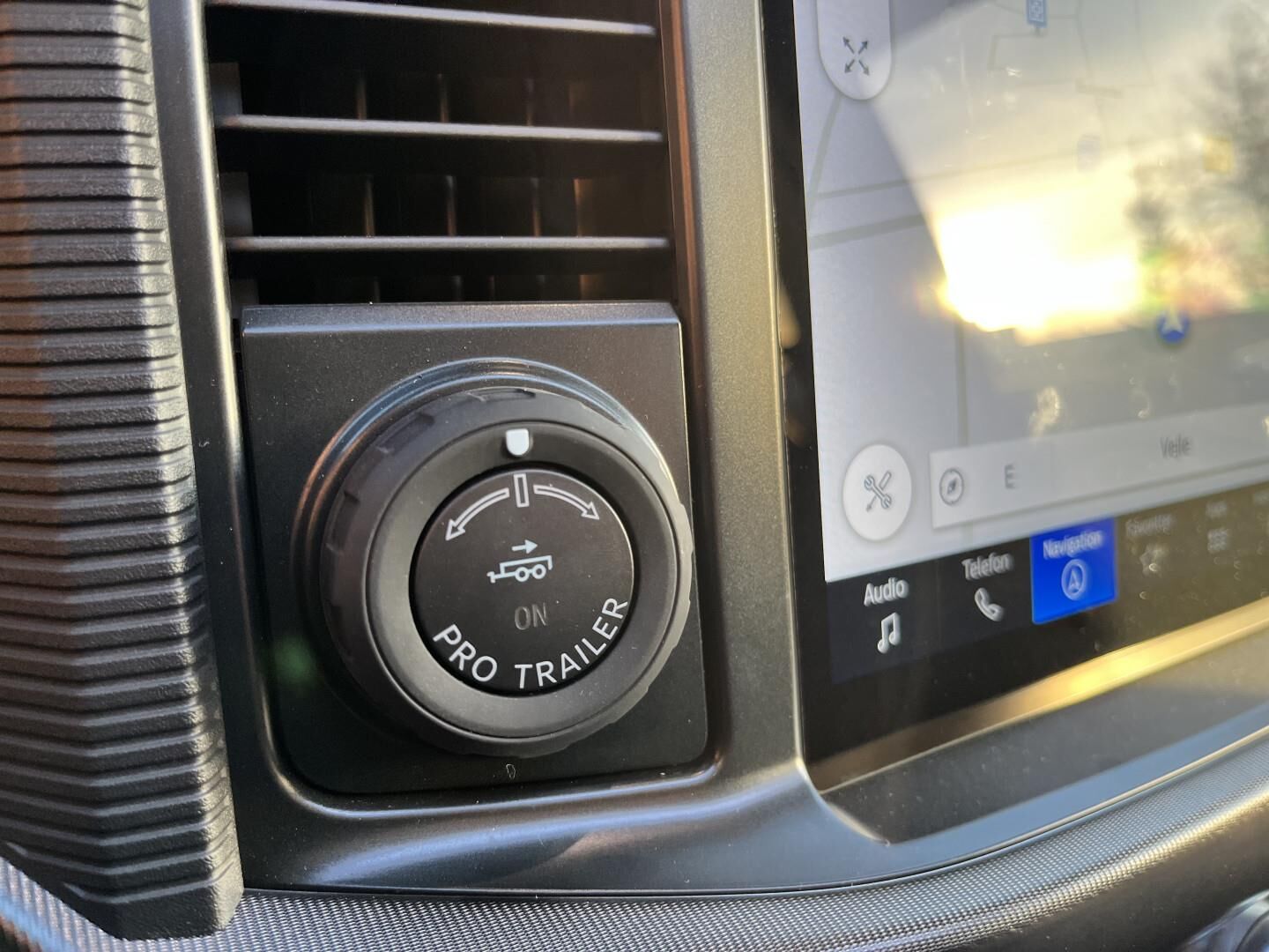 Billede af Ford F 150 5,0 Lariat 4x4 405HK Pick-Up 10g Aut.