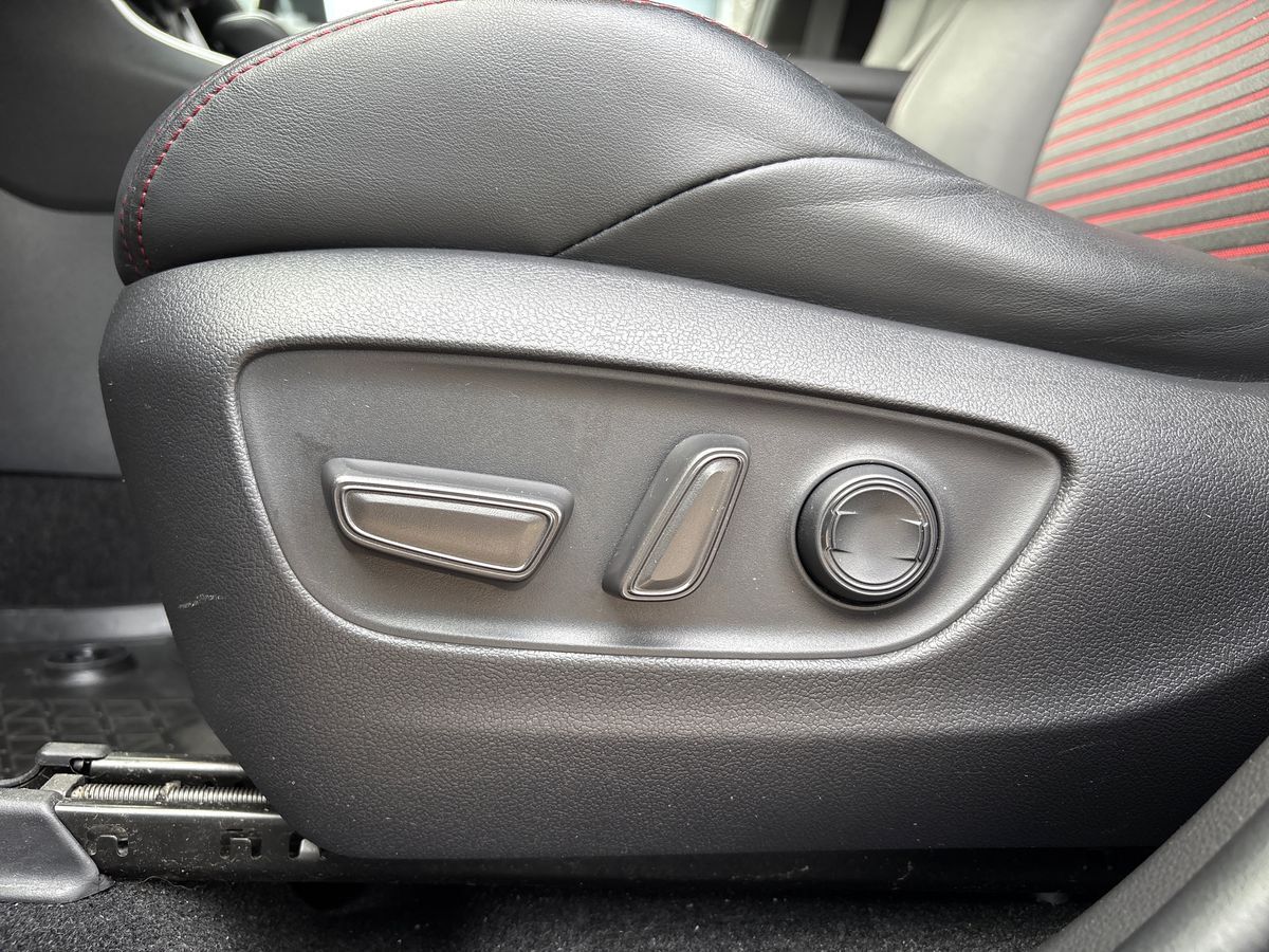 Billede af Toyota RAV4 Plug-in 2,5 Plugin-hybrid H3 Premium AWD 306HK 5d 6g Aut.