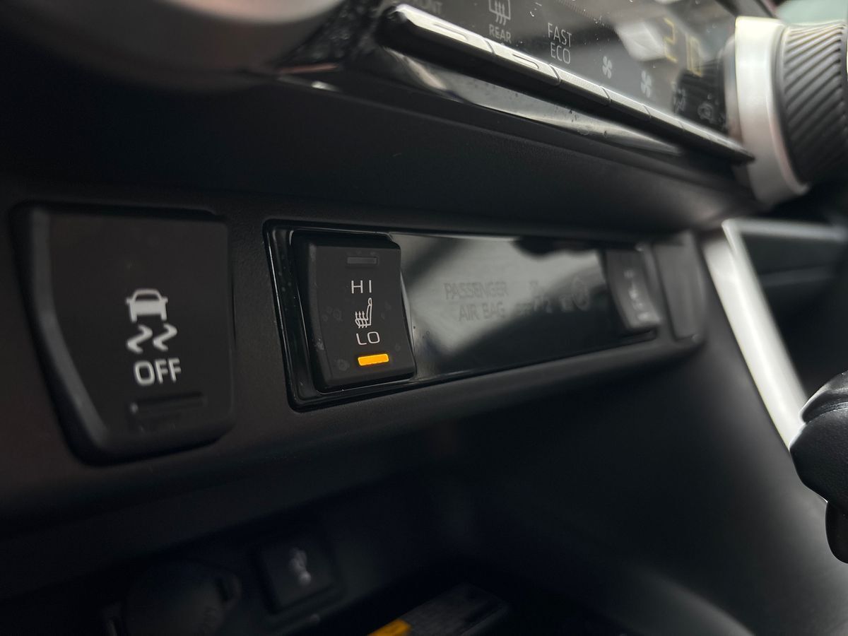 Billede af Toyota RAV4 Plug-in 2,5 Plugin-hybrid H3 Premium AWD 306HK 5d 6g Aut.