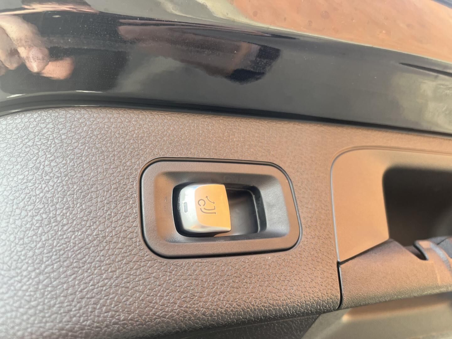 Billede af Mercedes-Benz EQC 400 EL 4Matic 408HK 5d Aut.