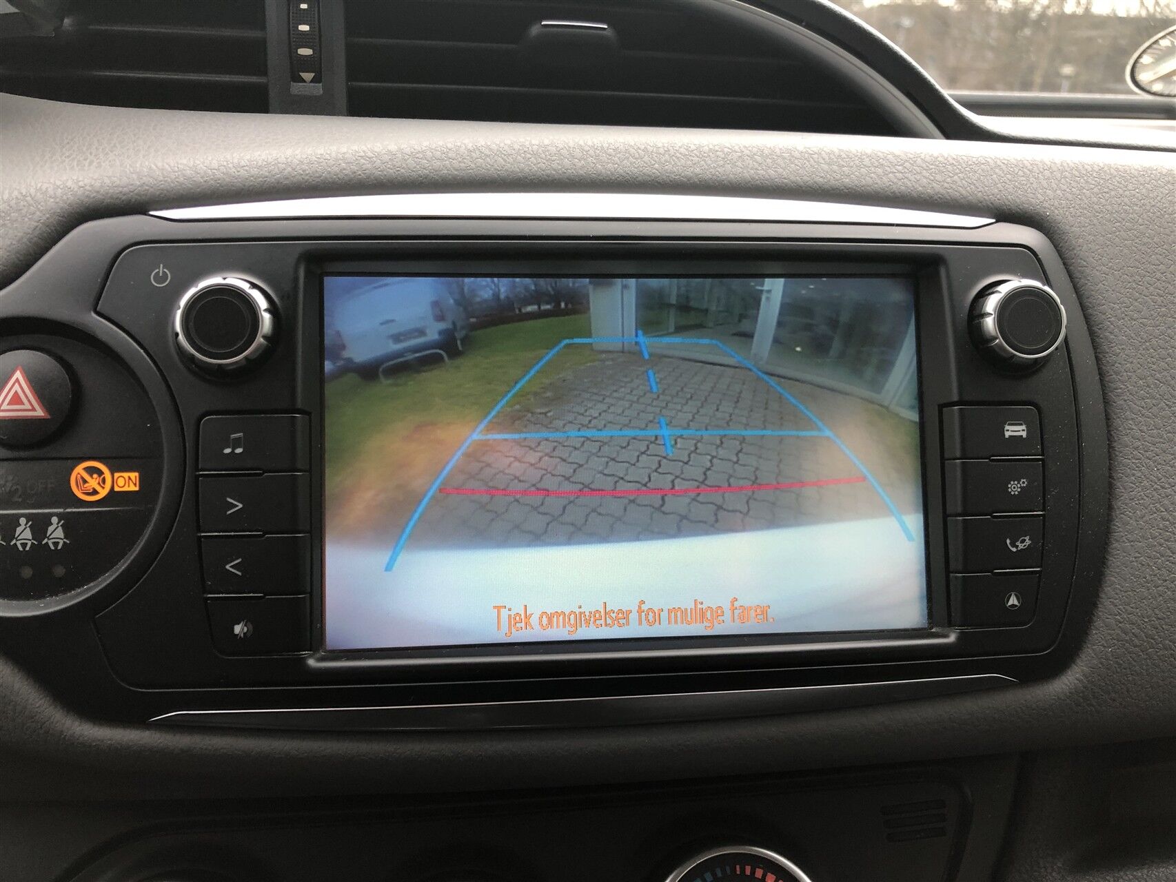 Billede af Toyota Yaris 1,0 VVT-I T2 69HK 5d