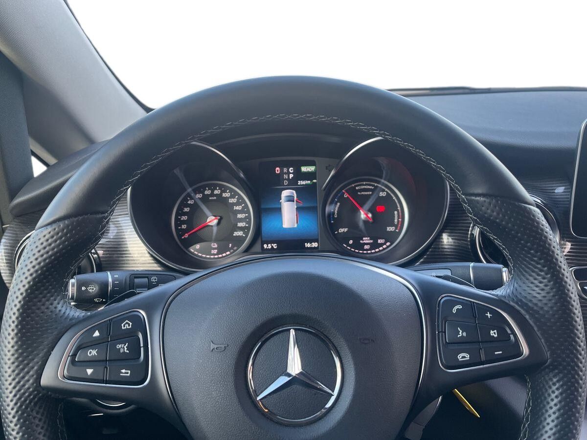 Billede af Mercedes-Benz EQV 300 Lang EL Avantgarde 204HK Aut.