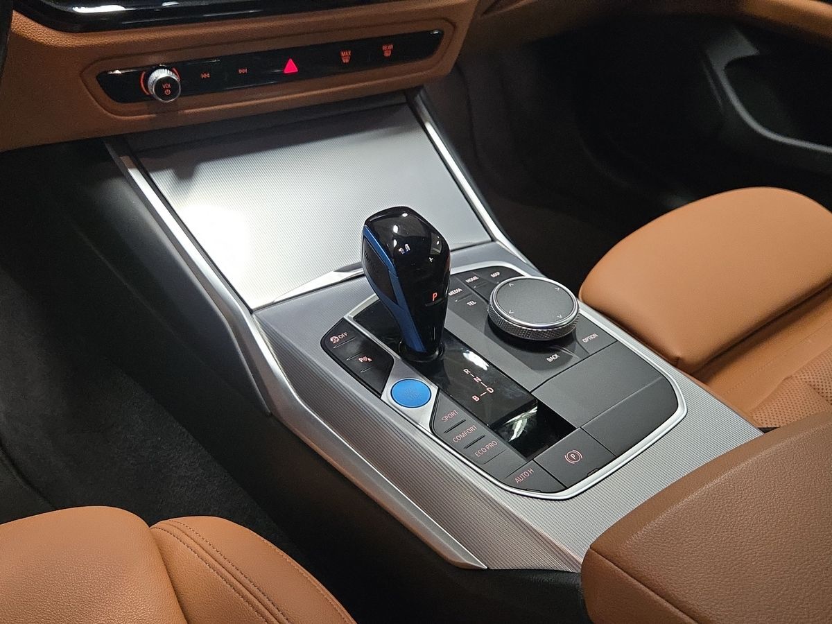 Billede af BMW i4 eDrive40 Gran Coupé EL 340HK 5d Aut.