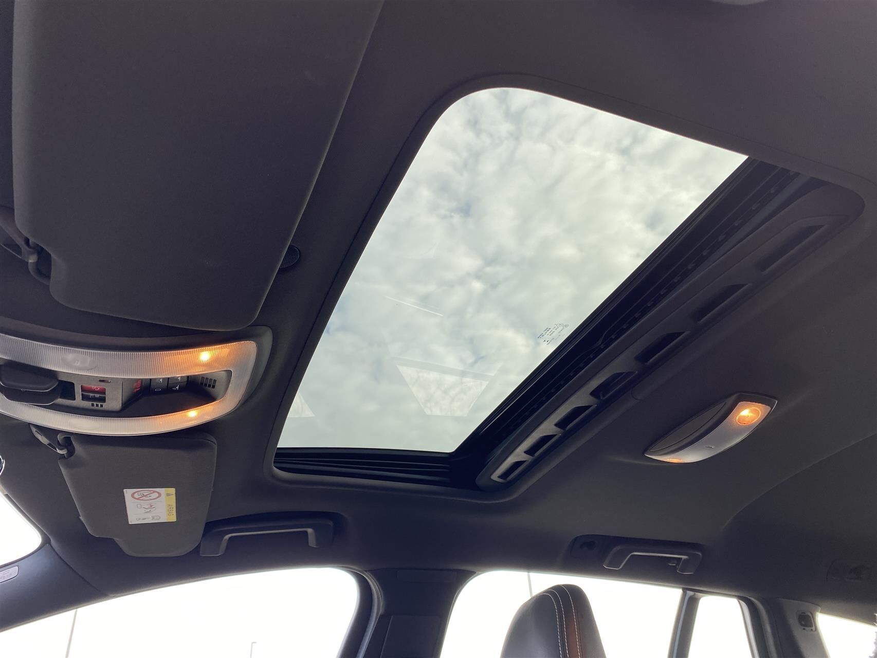 Billede af Volvo V60 2,0 D2 Momentum 120HK Stc 6g Aut.