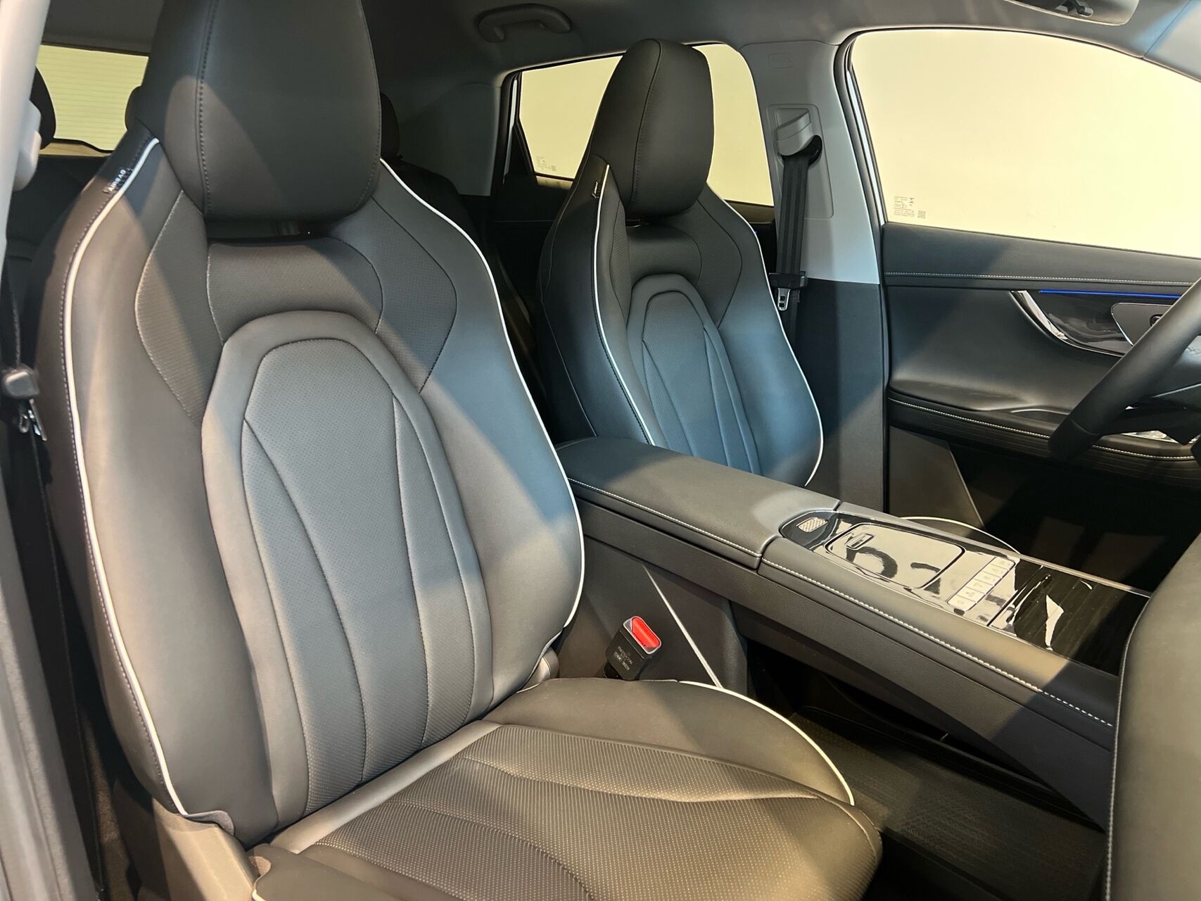 Billede af Omoda 5 EL Premium 204HK Aut.