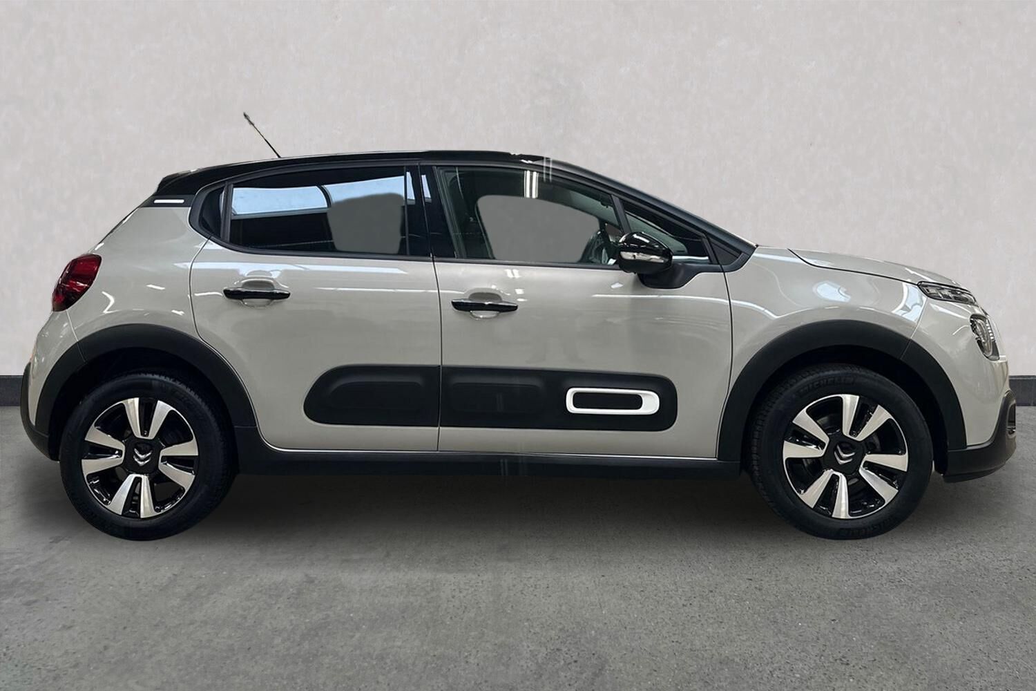 Billede af Citroën C3 1,2 PureTech Attraction 83HK 5d