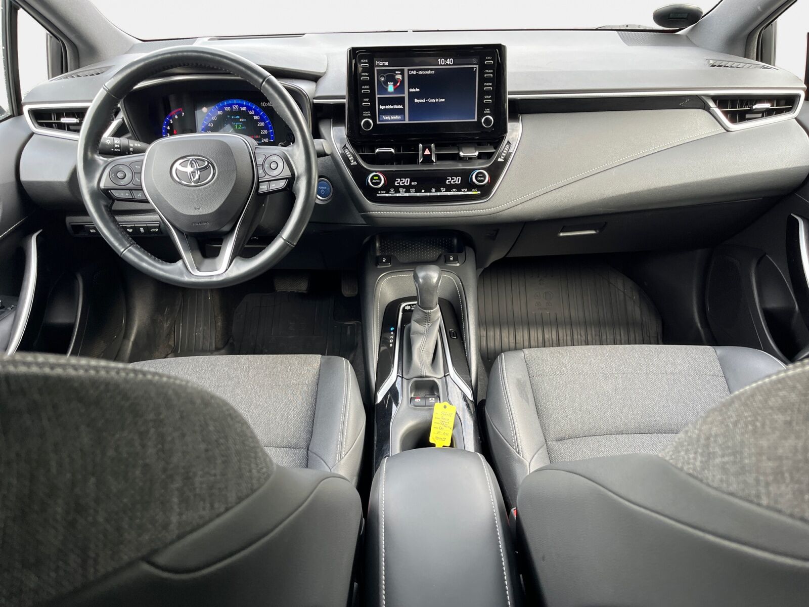 Billede af Toyota Corolla Touring Sports 1,8 Hybrid Active Premium E-CVT 122HK Stc Trinl. Gear