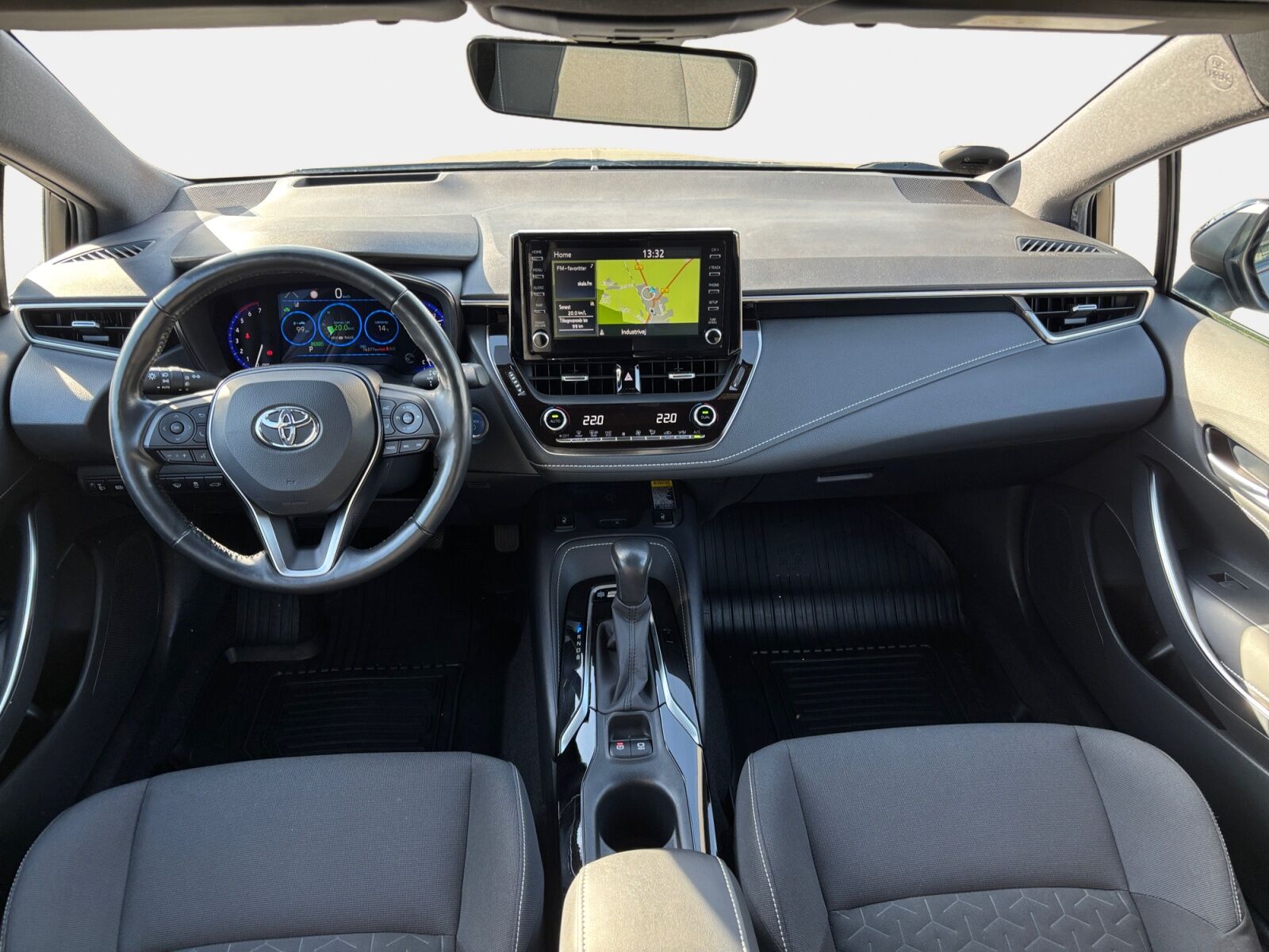 Billede af Toyota Corolla Touring Sports 1,8 Hybrid H3 Premium E-CVT 122HK Stc Trinl. Gear