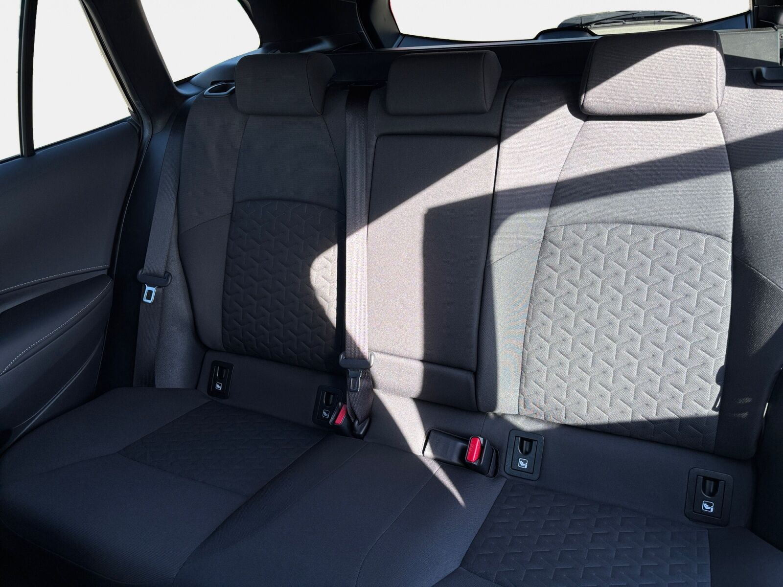 Billede af Toyota Corolla Touring Sports 1,8 Hybrid H3 Premium E-CVT 122HK Stc Trinl. Gear