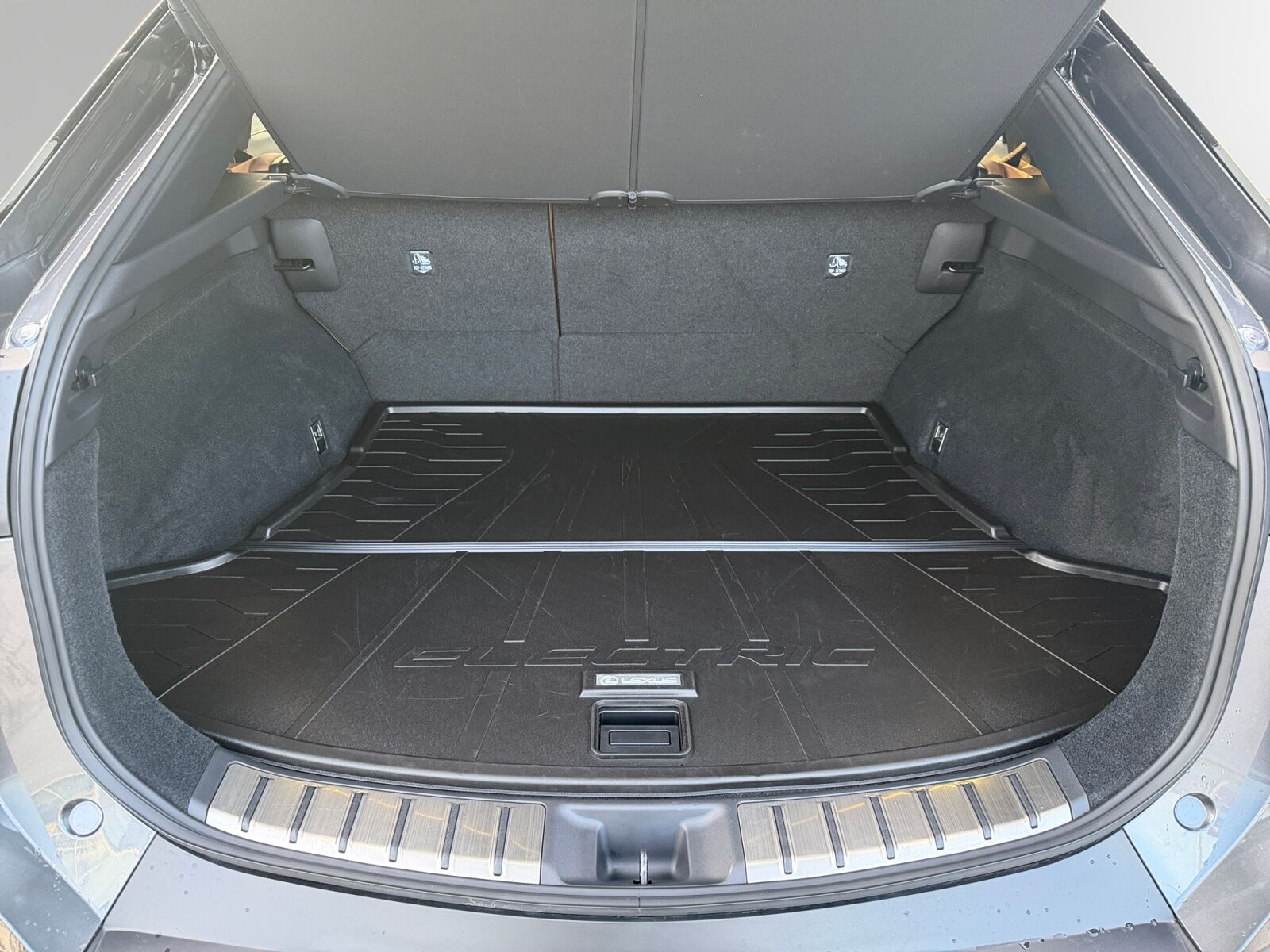 Billede af Lexus RZ 300e EL Executive 204HK 4d Aut.