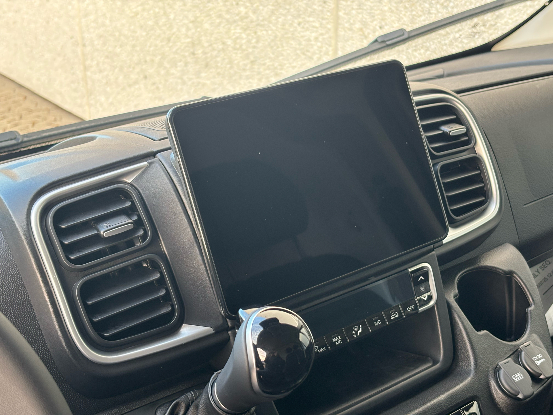 Billede af Fiat Ducato 35M L3H2 2,2 Multijet Pro+ 180HK Van 8g Aut.