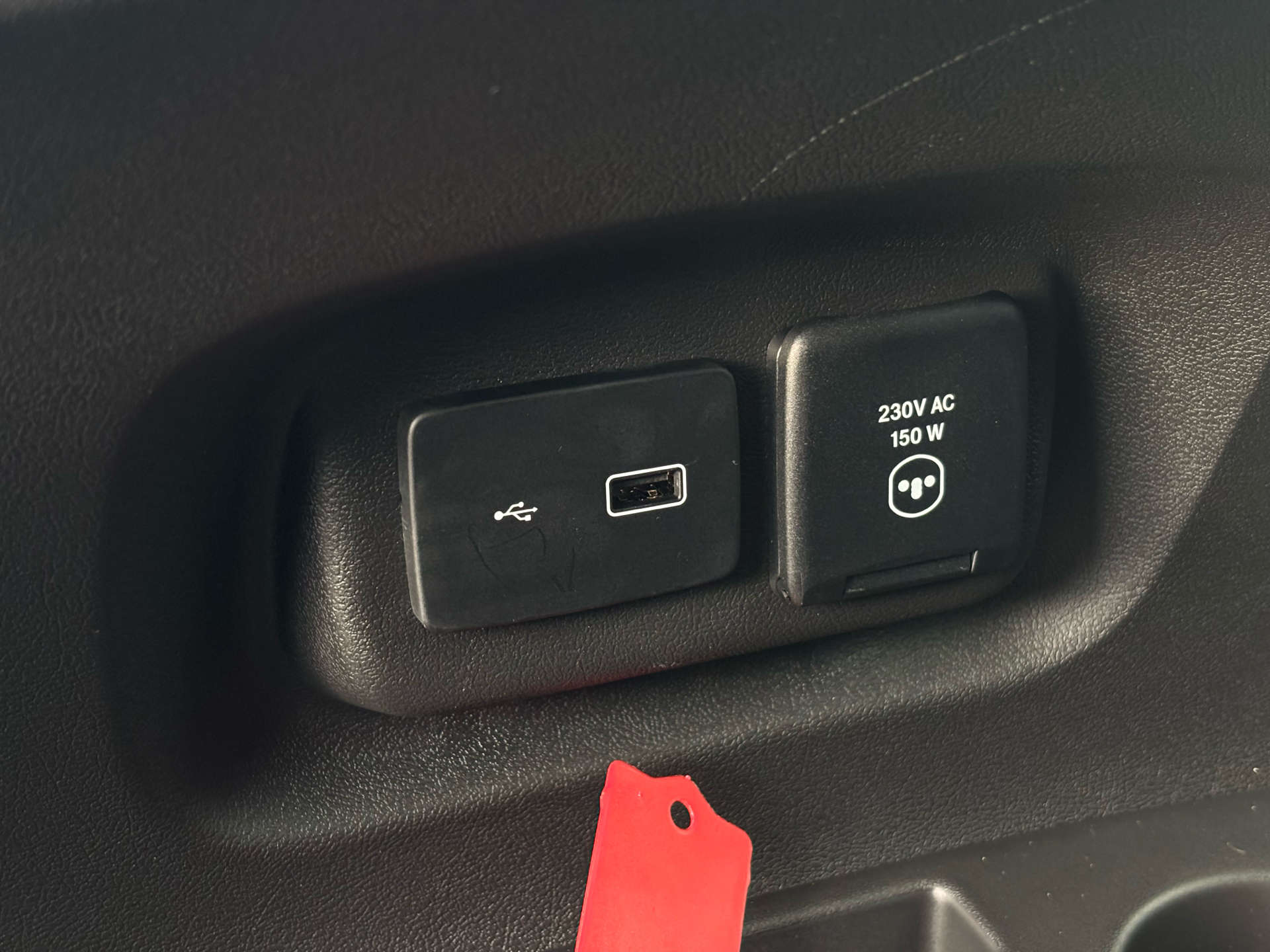 Billede af Fiat Ducato 35M L3H2 2,2 Multijet Pro+ 180HK Van 8g Aut.