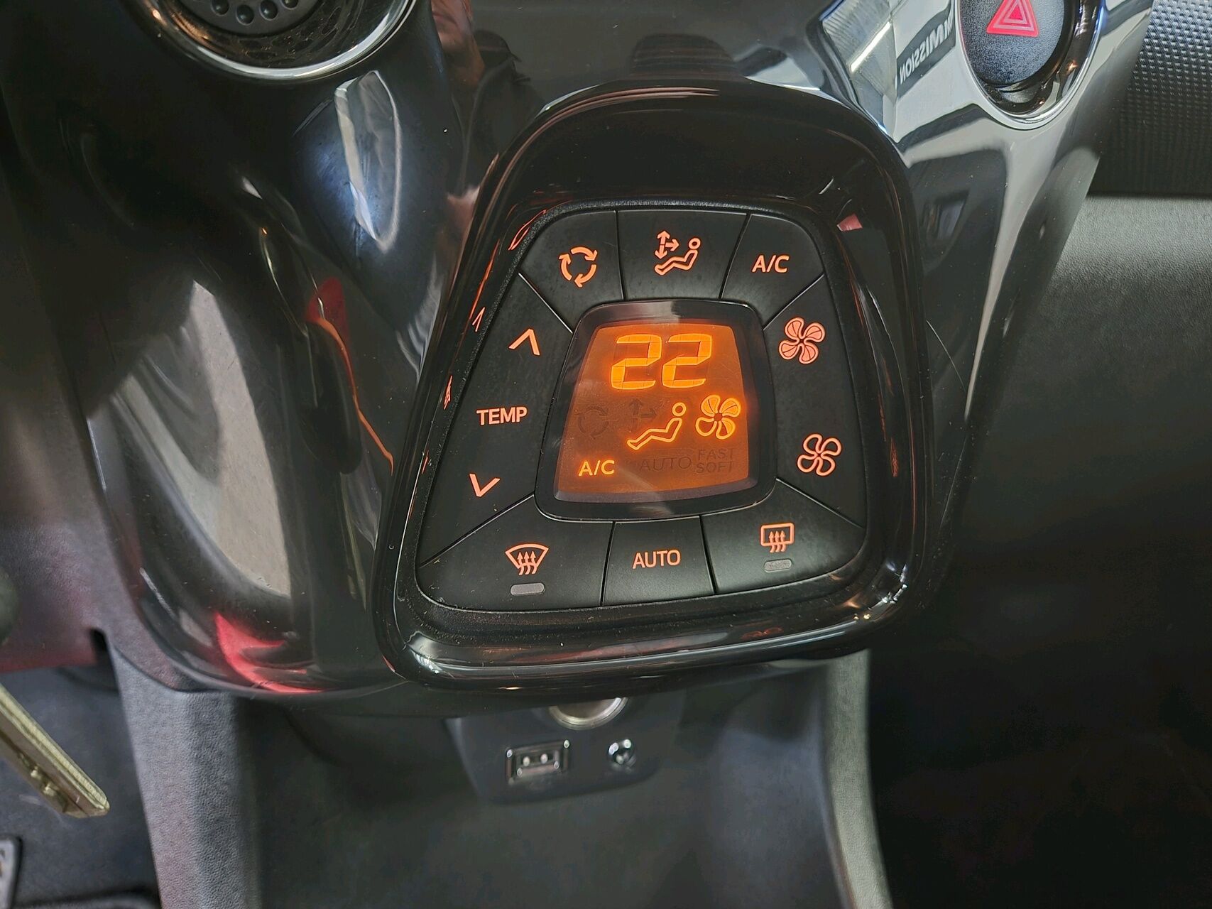 Billede af Citroën C1 1,0 VTi Sportline 72HK 5d