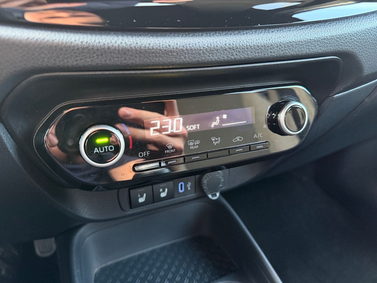 Billede af Toyota Aygo X 1,0 VVT-I Active 72HK 5d