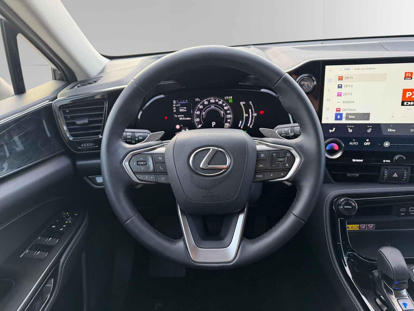 Billede af Lexus NX 450h+ 2,5 Plugin-hybrid Business Plus 4WD 309HK 5d Trinl. Gear