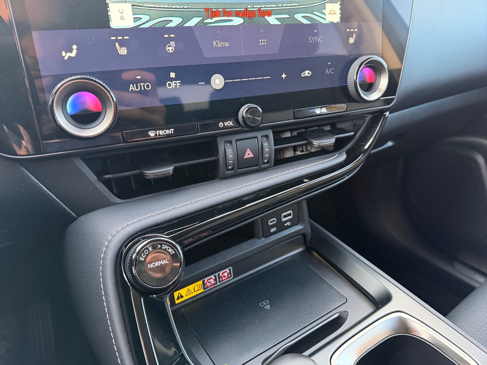 Billede af Lexus NX 450h+ 2,5 Plugin-hybrid Business Plus 4WD 309HK 5d Trinl. Gear