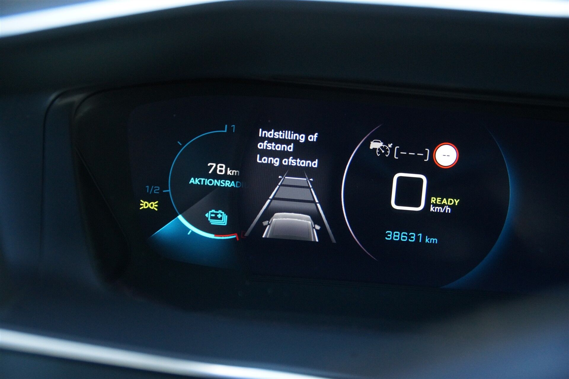 Billede af Peugeot e-2008 EL GT 136HK 5d Aut.