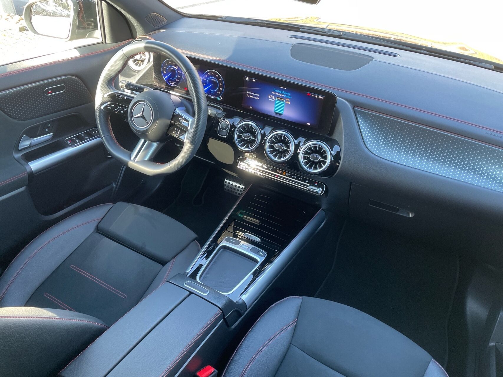 Billede af Mercedes-Benz EQA 250+ EL AMG Line 190HK 5d Aut.