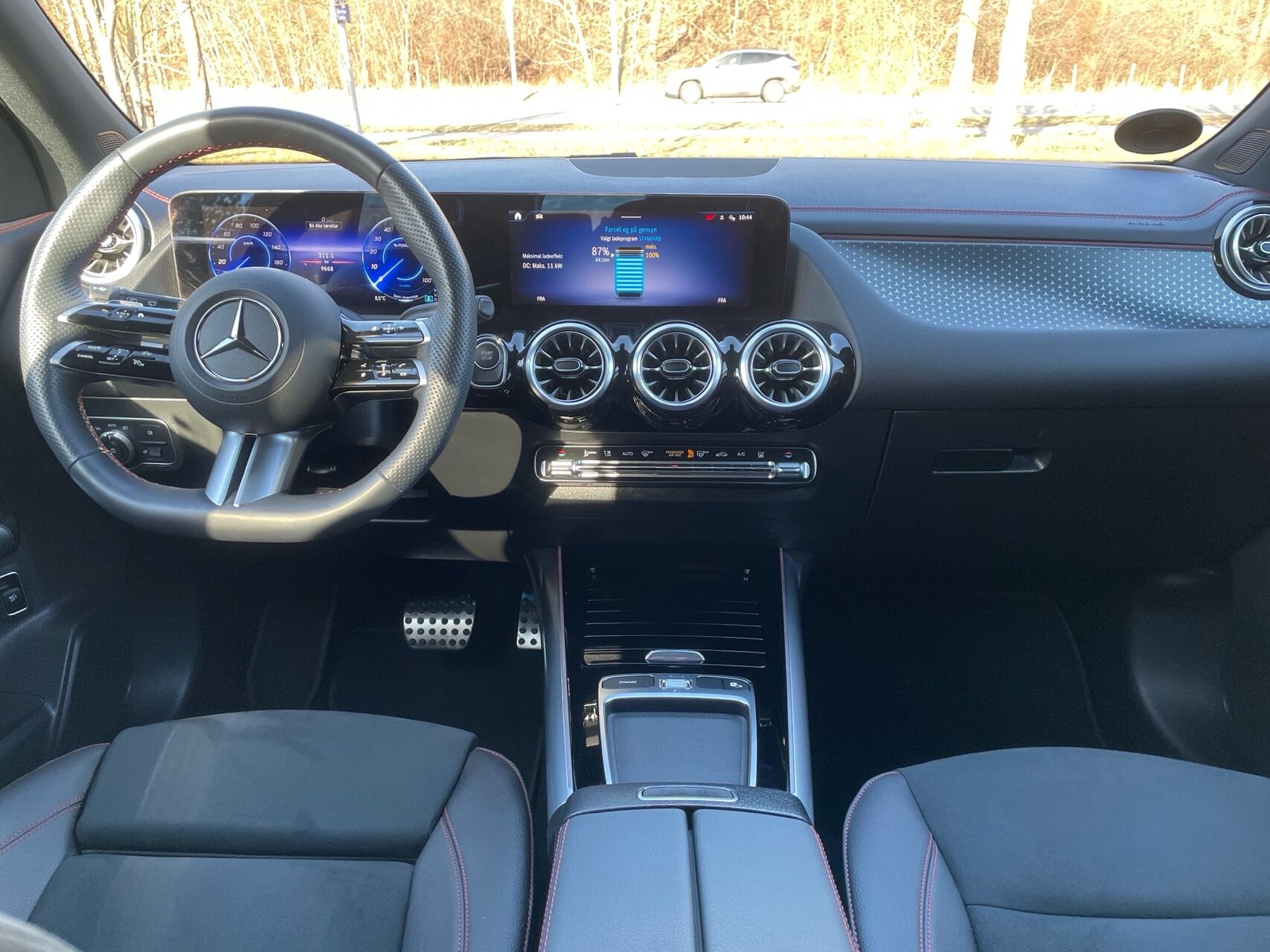 Billede af Mercedes-Benz EQA 250+ EL AMG Line 190HK 5d Aut.