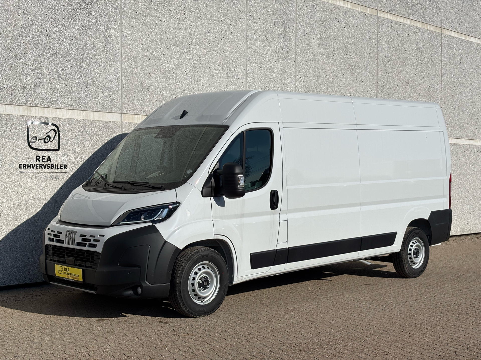 Billede af Fiat Ducato 35M L3H2 2,2 Multijet Pro+ 180HK Van 8g Aut.